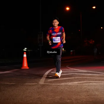 Runner Photo 4985353