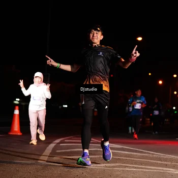 Runner Photo 4985372