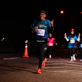 Runner Photo 4985407