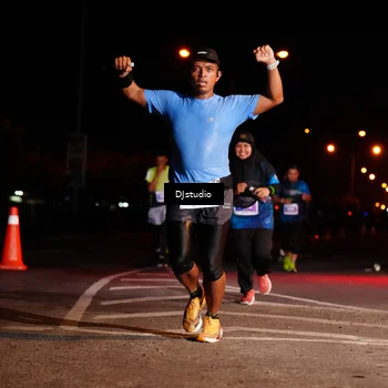 Runner Photo 4985671