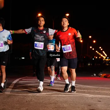 Runner Photo 4985724