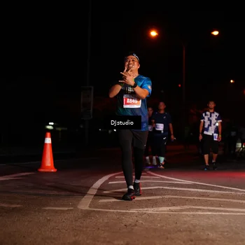 Runner Photo 4985772