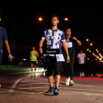 Runner Photo 4985824