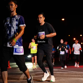 Runner Photo 4985841