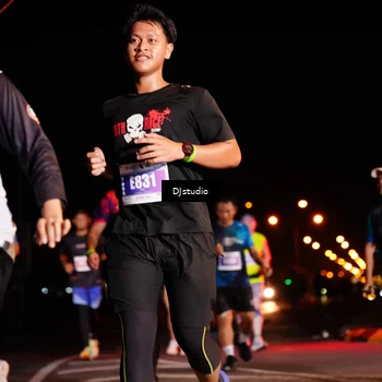 Runner Photo 4986263