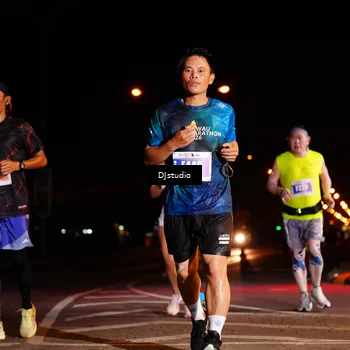 Runner Photo 4986276