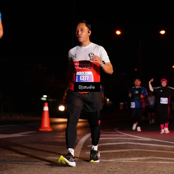 Runner Photo 4986610