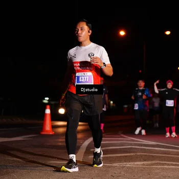 Runner Photo 4986612