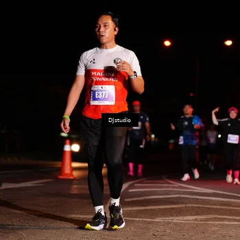Runner Photo 4986623