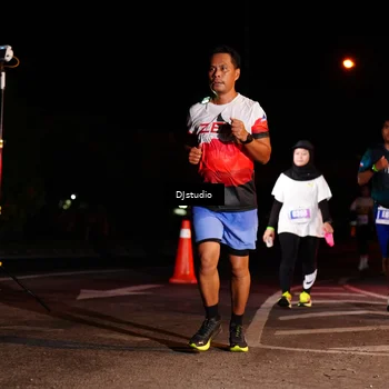 Runner Photo 4986688