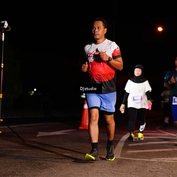 Runner Photo 4986689