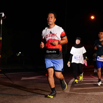 Runner Photo 4986698