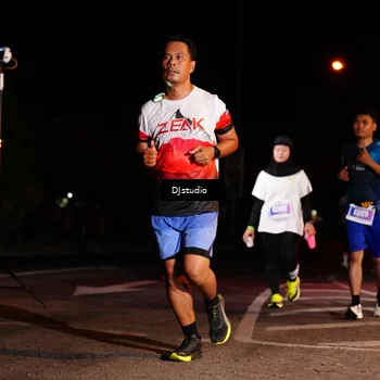 Runner Photo 4986707