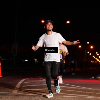 Runner Photo 4986753