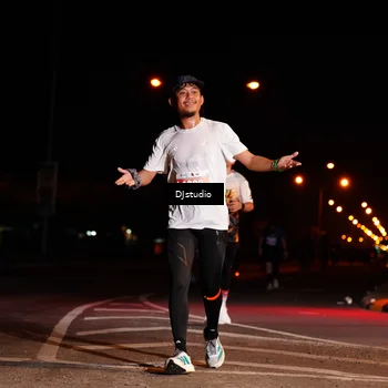 Runner Photo 4986755