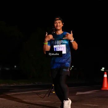 Runner Photo 4986926