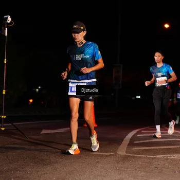Runner Photo 4986960
