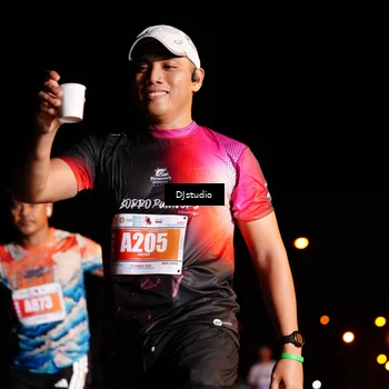 Runner Photo 4987076
