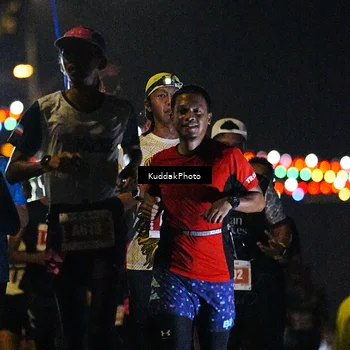 Runner Photo 4987311