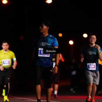 Runner Photo 4990007