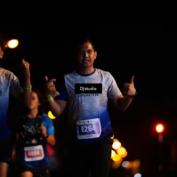 Runner Photo 4990012