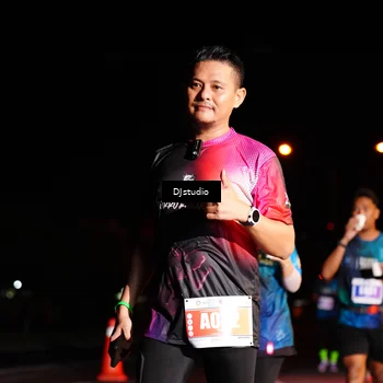 Runner Photo 5012022
