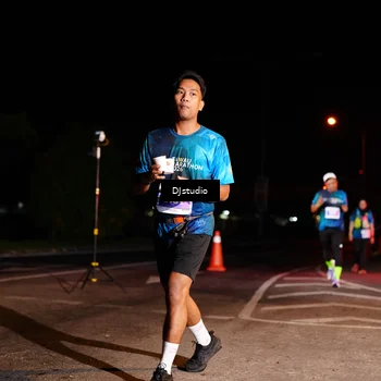 Runner Photo 5012037