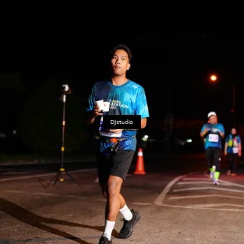 Runner Photo 5012040