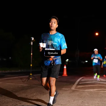 Runner Photo 5012045