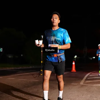 Runner Photo 5012048
