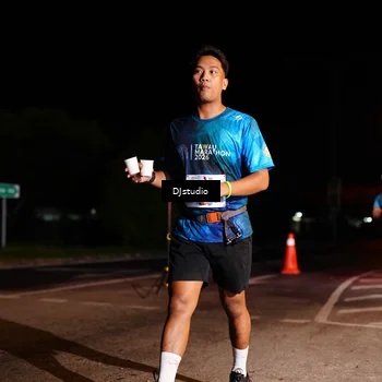 Runner Photo 5012049