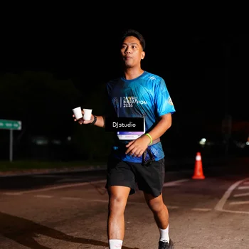 Runner Photo 5012054