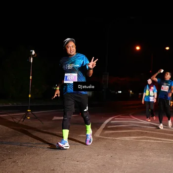 Runner Photo 5012061
