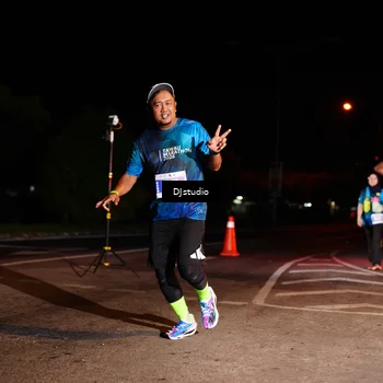 Runner Photo 5012065