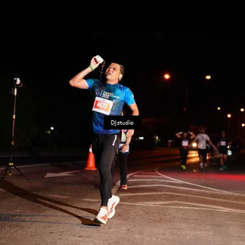 Runner Photo 5012092