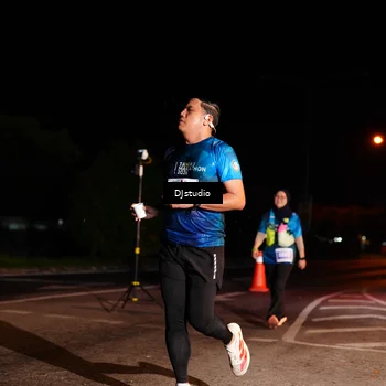 Runner Photo 5012108