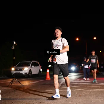 Runner Photo 5012131