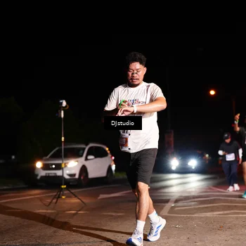 Runner Photo 5012140