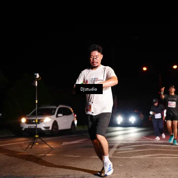 Runner Photo 5012146