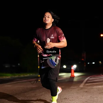 Runner Photo 5012250