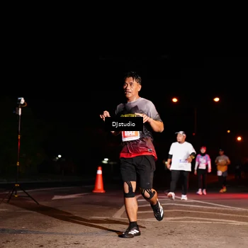 Runner Photo 5012265