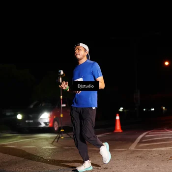 Runner Photo 5012267