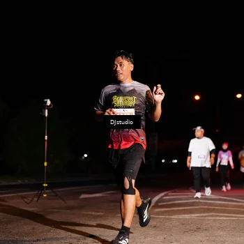 Runner Photo 5012275