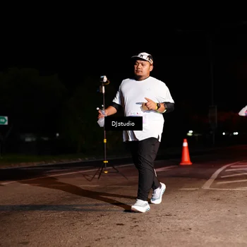 Runner Photo 5012300