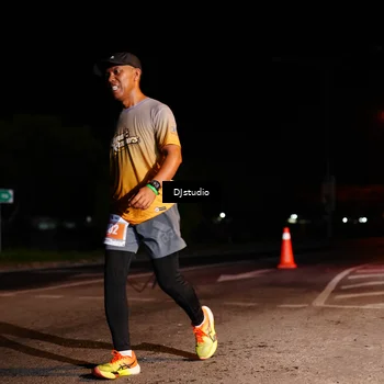 Runner Photo 5012341