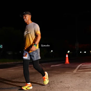 Runner Photo 5012342