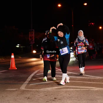 Runner Photo 5012494