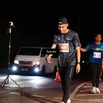 Runner Photo 5012571