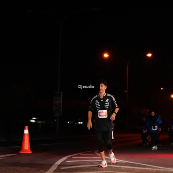 Runner Photo 5012886