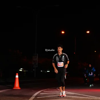 Runner Photo 5012887